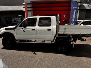 2002 Toyota Hilux KZN165R MY02 White 5 Speed Manual Utility