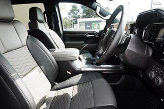 2025 Chevrolet Silverado T1 MY25 1500 ZR2 Pickup Crew Cab W/Tech Pack 10 Speed Automatic Utility