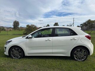 2021 Kia Rio YB MY21 Sport White 6 Speed Automatic Hatchback