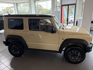 2026 Suzuki Jimny JB74 Chiffon Ivory & Bluish Black 4 Speed Automatic Hardtop