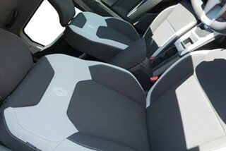 2025 Renault Duster X1311 MY25 Techno EDC 4x2 Sandstone 7 Speed Sports Automatic Dual Clutch Wagon