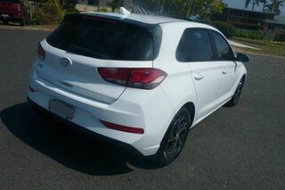 2021 Hyundai i30 PD.V4 MY22 White 6 Speed Sports Automatic Hatchback