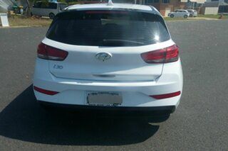 2021 Hyundai i30 PD.V4 MY22 White 6 Speed Sports Automatic Hatchback