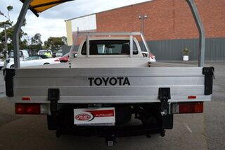 2022 Toyota Hilux TGN121R Workmate 4x2 White 6 Speed Sports Automatic Cab Chassis
