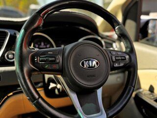 2016 Kia Carnival YP MY16 Platinum Silver Metallic 6 Speed Sports Automatic Wagon