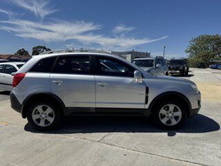 2011 Holden Captiva CG MY10 5 Silver 5 Speed Manual Wagon