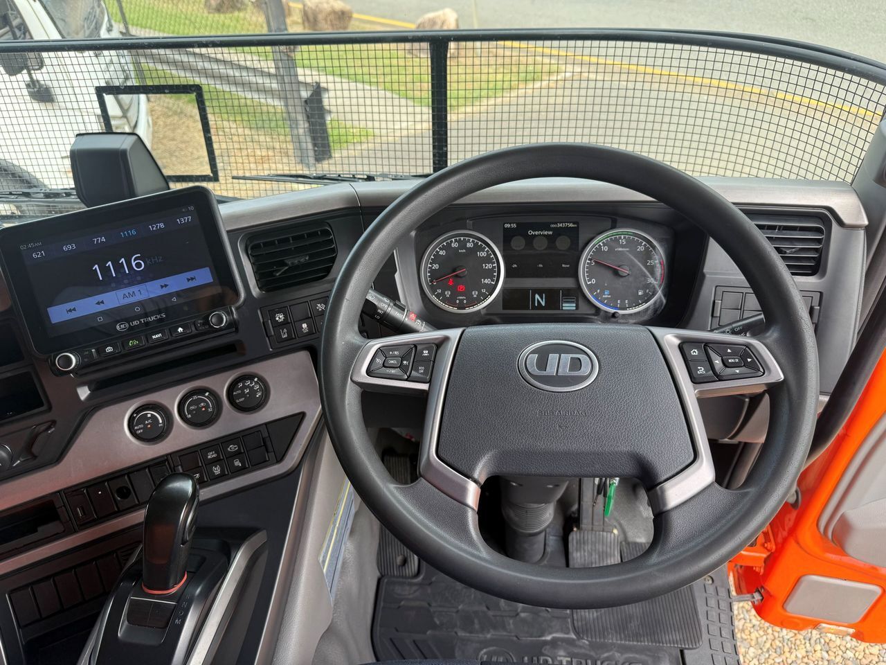 2019 UD Quon CD 25-360 Orange Pantech 7.7l 6x2 image 17