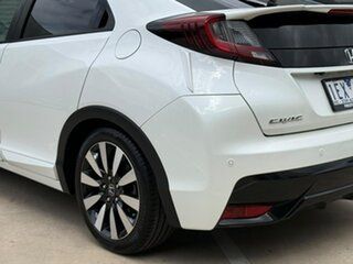2015 Honda Civic 9th Gen MY15 VTi-L White 5 Speed Sports Automatic Hatchback