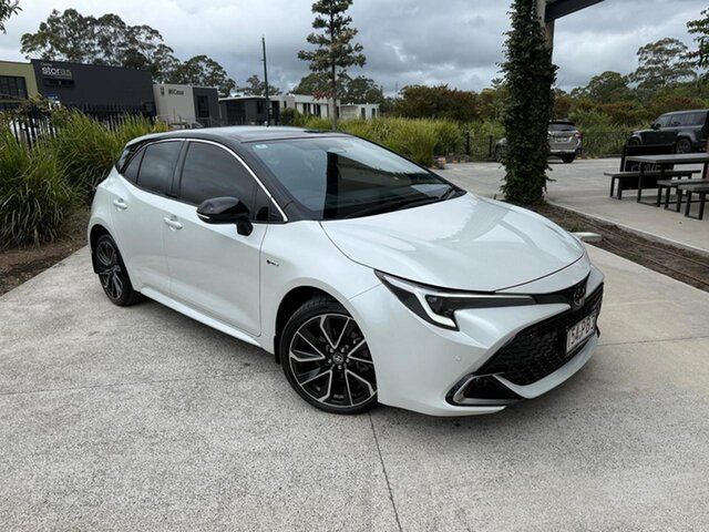 Used Toyota Corolla ZWE219R ZR E-CVT Hybrid Cooroy, 2025 Toyota Corolla ZWE219R ZR E-CVT Hybrid White 1 Speed Constant Variable Hatchback Hybrid