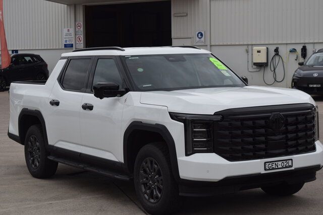 Demo MG U9 EKK1C MY26 Black Edition 4X4 Maitland, 2026 MG U9 EKK1C MY26 Black Edition 4X4 Alpine White 8 Speed Sports Automatic Utility
