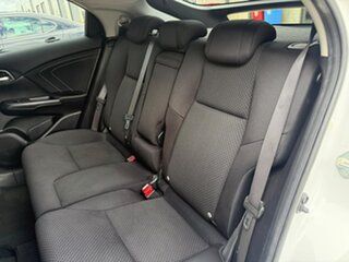 2015 Honda Civic 9th Gen MY15 VTi-L White 5 Speed Sports Automatic Hatchback