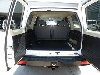 2013 Nissan Patrol Y61 GU 9 ST White 4 Speed Automatic Wagon