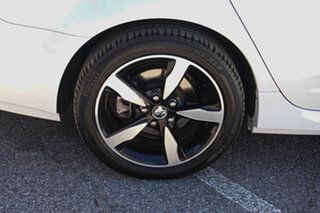 2017 Holden Commodore VF II MY17 SV6 White 6 Speed Sports Automatic Sedan
