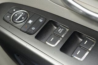 2018 Kia Carnival YP MY19 S Silver 8 Speed Sports Automatic Wagon