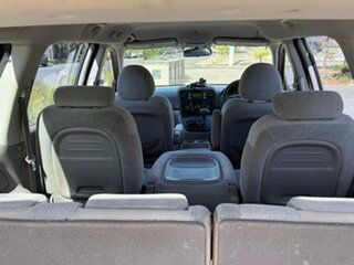 2010 Kia Grand Carnival VQ EXE 5 Speed Sports Automatic Wagon