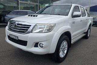 2015 Toyota Hilux KUN26R MY14 SR5 Double Cab White 5 Speed Automatic Utility.