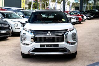 2026 Mitsubishi Outlander ZM MY26 Exceed Tourer AWD White Diamond 8 Speed Constant Variable Wagon