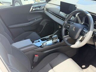 2026 Mitsubishi Outlander ZM ES 2WD White 6 Speed Automatic Wagon