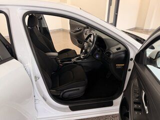2020 Hyundai i30 PD2 MY20 Active White 6 Speed Sports Automatic Hatchback