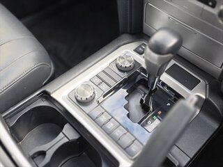 2020 Toyota Landcruiser VDJ200R VX Grey 6 Speed Sports Automatic Wagon