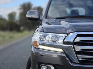 2020 Toyota Landcruiser VDJ200R VX Grey 6 Speed Sports Automatic Wagon.
