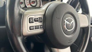 2009 Mazda 2 White Hatchback
