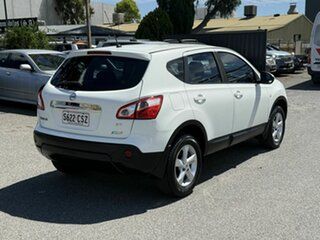 2012 Nissan Dualis J10 Series II MY2010 ST Hatch X-tronic 2WD White 6 Speed Constant Variable