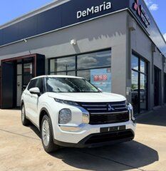 2026 Mitsubishi Outlander ZM ES 2WD White 6 Speed Automatic Wagon.