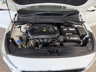 2020 Hyundai i30 PD2 MY20 Active White 6 Speed Sports Automatic Hatchback