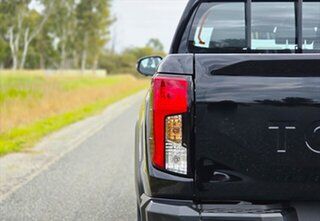 2025 Toyota Hilux GUN227R SR Double Cab 48V Eclipse Black 6 Speed Sports Automatic Utility