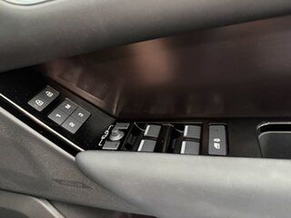 2025 Land Rover Range Rover Velar L560 26MY PHEV P400e AWD Dynamic SE Black 8 Speed Sports Automatic