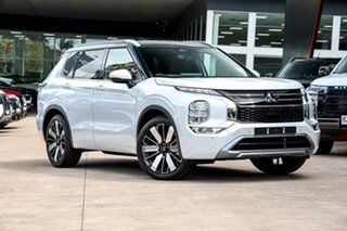 2026 Mitsubishi Outlander ZM MY26 Exceed Tourer AWD White Diamond 8 Speed Constant Variable Wagon.
