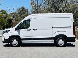 2026 LDV Deliver 9 MY24 MWB Mid Roof Blanc White 8 Speed Automatic Van.