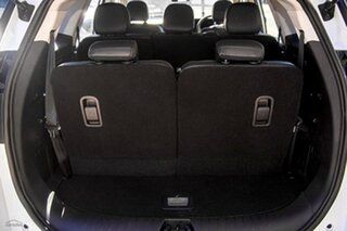 2025 Mahindra XUV700 MY25 AX7L White 6 Speed Automatic Wagon