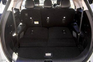 2025 Mahindra XUV700 MY25 AX7L White 6 Speed Automatic Wagon