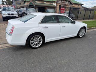 2014 Chrysler 300 LX MY14 C Luxury White 5 Speed Sports Automatic Sedan.