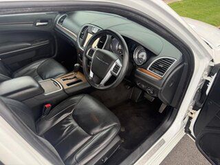 2014 Chrysler 300 LX MY14 C Luxury White 5 Speed Sports Automatic Sedan