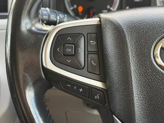 2019 Toyota HiAce KDH201R Crewvan LWB White 4 Speed Automatic Van Wagon