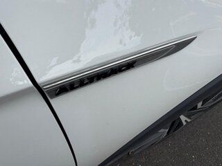 2017 Volkswagen Passat 3C (B8) MY17 140TDI DSG 4MOTION Alltrack White 6 Speed