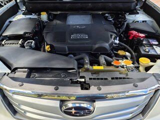 2011 Subaru Outback B5A MY11 2.0D AWD Premium Crystal White Pearl 6 Speed Manual Wagon