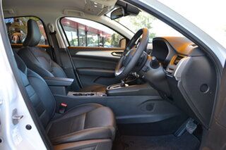 2022 Renault Arkana JL1 MY22 Intens Coupe EDC White 7 Speed Sports Automatic Dual Clutch Hatchback.