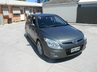 2008 Hyundai i30 FD MY09 SR Silver 5 Speed Manual Hatchback.