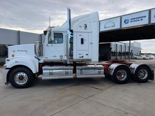 2015 Western Star 4900 Series 4900FXT Manual.