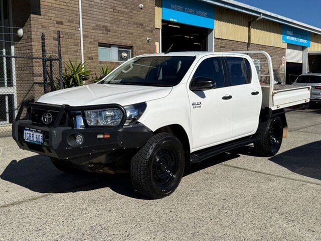 Used Toyota Hilux GUN126R SR Double Cab Wangara, 2018 Toyota Hilux GUN126R SR Double Cab White 6 Speed Manual Cab Chassis