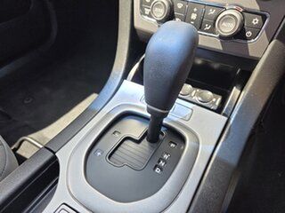 2011 Holden Commodore VE II MY12 Omega White 6 Speed Sports Automatic Sedan