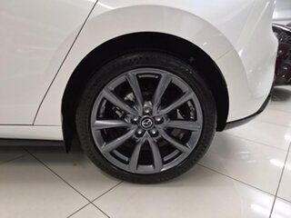 2024 Mazda 3 BP2H7A G20 SKYACTIV-Drive Evolve White 6 Speed Sports Automatic Hatchback