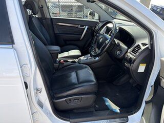 2013 Holden Captiva (2WD) lx 11 White Automatic Wagon