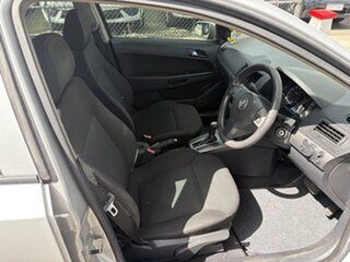2005 Holden Astra CD Silent Silver Automatic Hatchback
