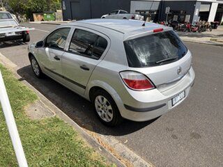 2005 Holden Astra CD Silent Silver Automatic Hatchback