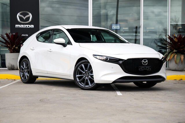 New Mazda 3 BP2HLA G25 SKYACTIV-Drive GT Kirrawee, 2026 Mazda 3 BP2HLA G25 SKYACTIV-Drive GT Snowflake White Pearl 6 Speed Sports Automatic Hatchback
